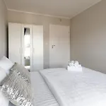 Apartment Krakowska 39 Deluxe With Balcony By Uniquerent *
