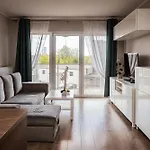 Krakowska 39 Deluxe With Balcony By Uniquerent