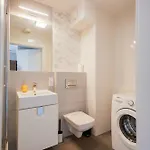 Krakowska 39 Deluxe With Balcony By Uniquerent