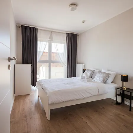 Krakowska 39 Deluxe With Balcony By Uniquerent * Wrocław